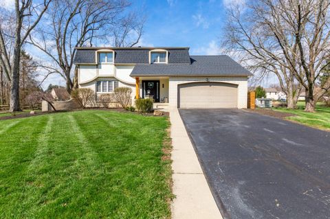 Photo of 9042 Carriage Court NW, Pickerington, OH 43147 (MLS # 226009474)