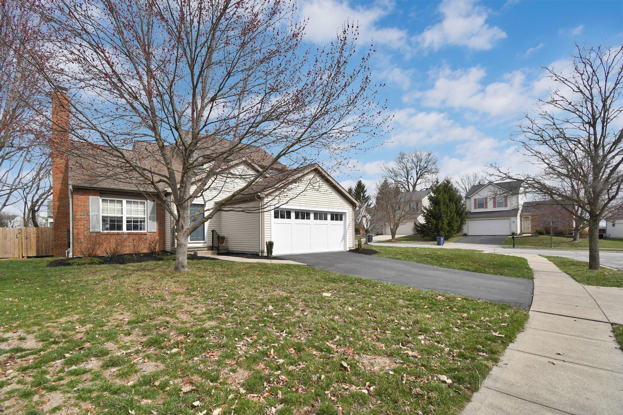 674 Arden Street, Lewis Center, Ohio image 6