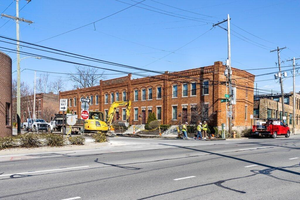 210 Warren Street, Columbus, Ohio image 5