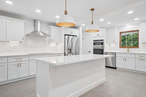 Tiny photo for 2929 Pickwick Drive, Columbus, OH 43221 (MLS # 226029476)