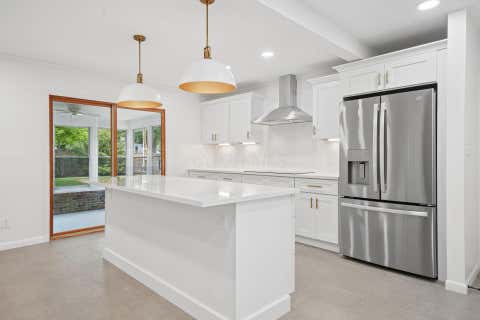 Tiny photo for 2929 Pickwick Drive, Columbus, OH 43221 (MLS # 226029476)