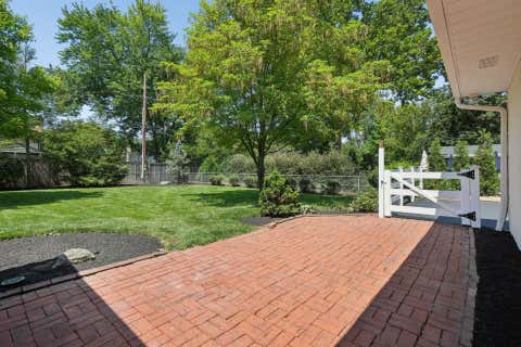 Tiny photo for 2929 Pickwick Drive, Columbus, OH 43221 (MLS # 226029476)