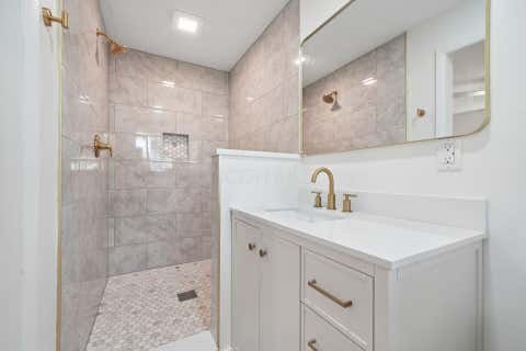 Tiny photo for 2929 Pickwick Drive, Columbus, OH 43221 (MLS # 226029476)
