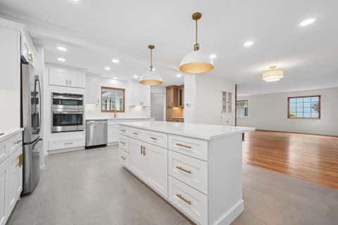 Tiny photo for 2929 Pickwick Drive, Columbus, OH 43221 (MLS # 226029476)