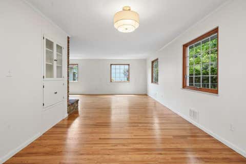 Tiny photo for 2929 Pickwick Drive, Columbus, OH 43221 (MLS # 226029476)