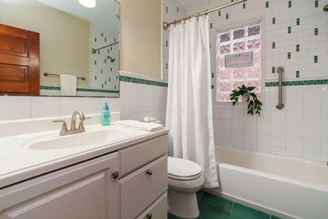 Tiny photo for 294 Stewart Avenue, Columbus, OH 43206 (MLS # 226018088)