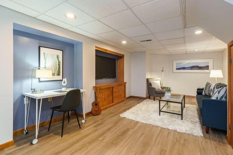 Tiny photo for 294 Stewart Avenue, Columbus, OH 43206 (MLS # 226018088)