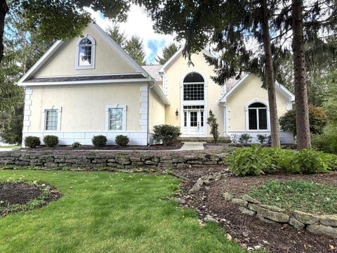 Photo of 220 Bent Pines Court, Bellefontaine, OH 43311 (MLS # 226036523)