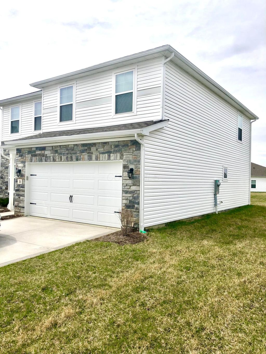 Photo of 38 Sunbeam Court, Delaware, OH 43015 (MLS # 226016409)