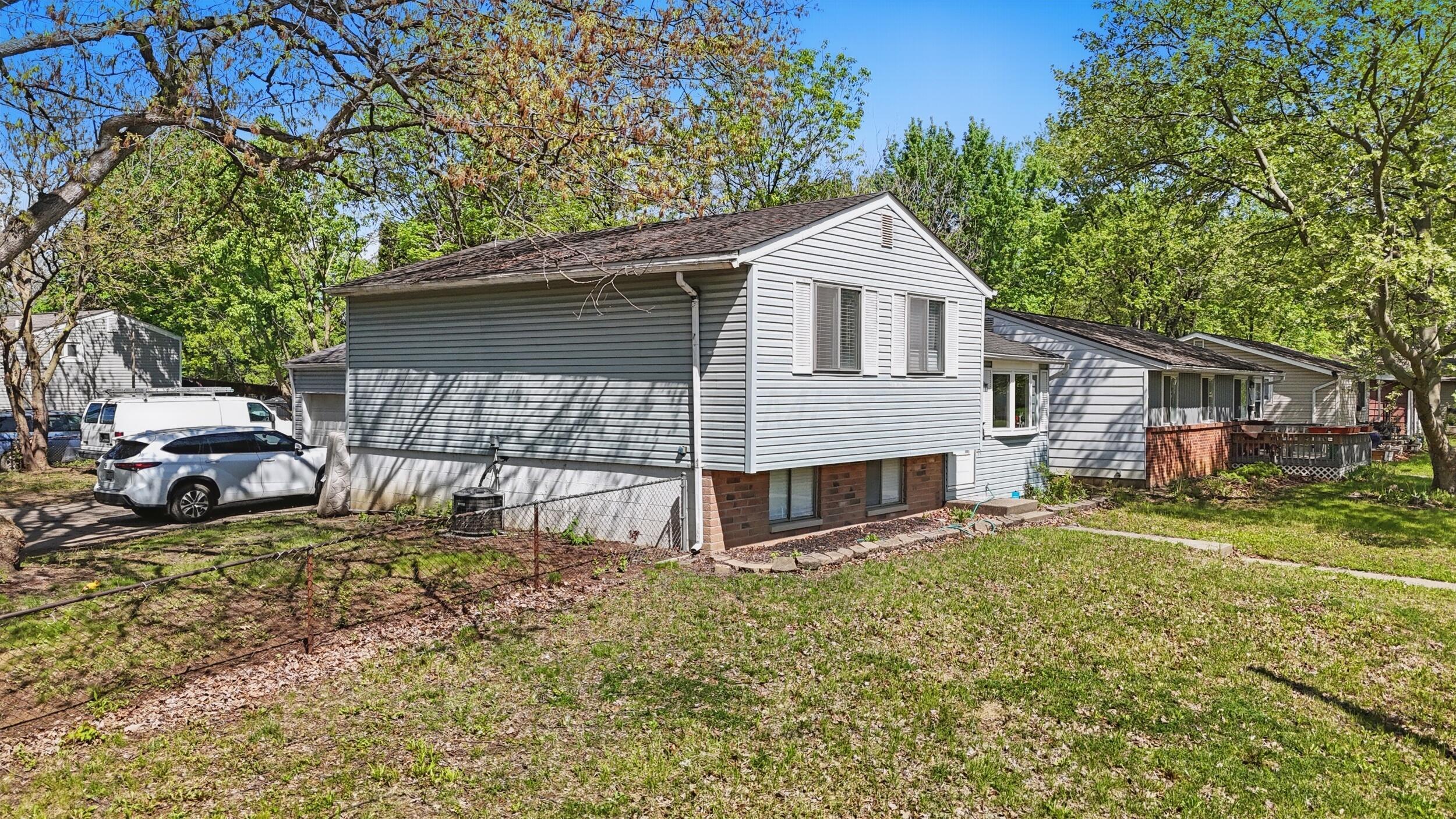 6023 Silverwood Street, Columbus, Ohio image 2