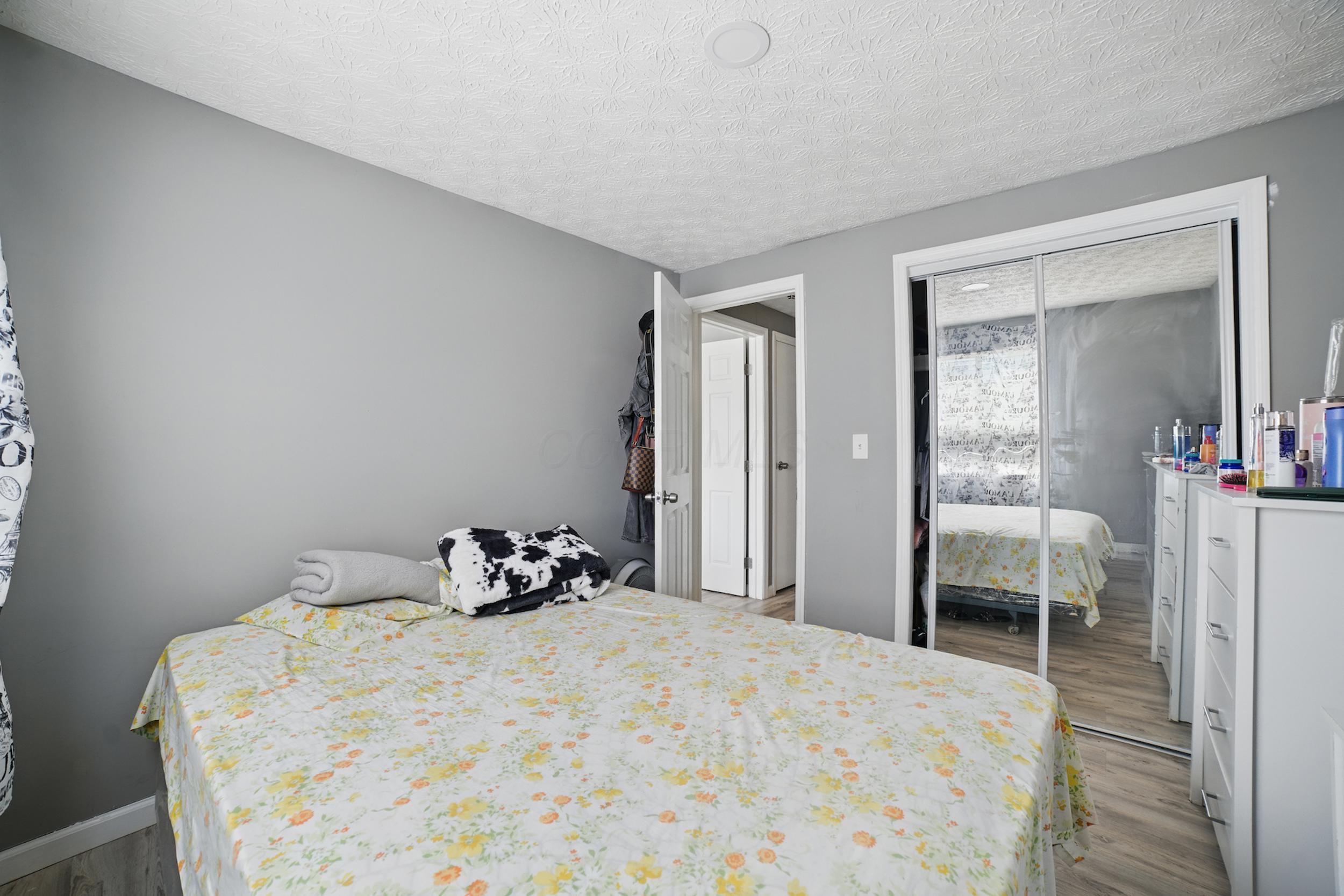 6023 Silverwood Street, Columbus, Ohio image 10