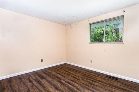 Tiny photo for 1687 Brookfield Square S, Columbus, OH 43229 (MLS # 225039635)