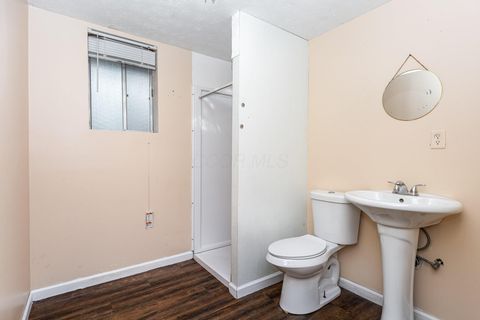 Tiny photo for 1687 Brookfield Square S, Columbus, OH 43229 (MLS # 225039635)