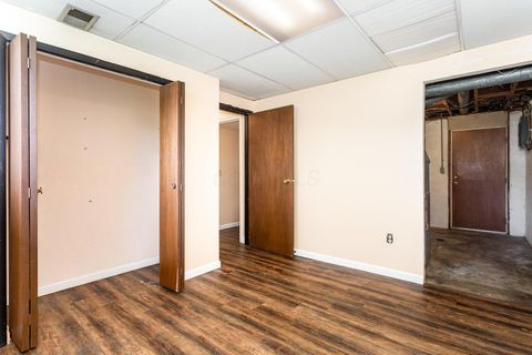Tiny photo for 1687 Brookfield Square S, Columbus, OH 43229 (MLS # 225039635)