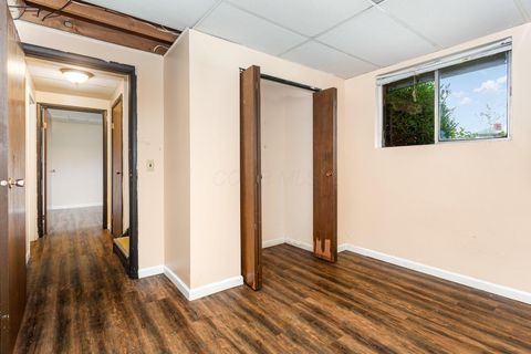 Tiny photo for 1687 Brookfield Square S, Columbus, OH 43229 (MLS # 225039635)