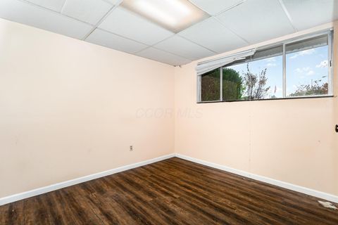 Tiny photo for 1687 Brookfield Square S, Columbus, OH 43229 (MLS # 225039635)