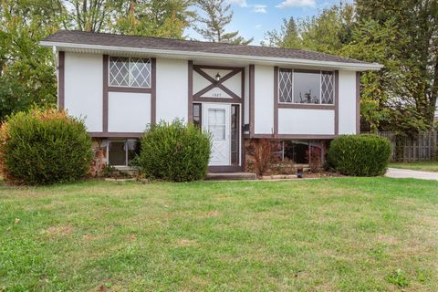 Tiny photo for 1687 Brookfield Square S, Columbus, OH 43229 (MLS # 225039635)