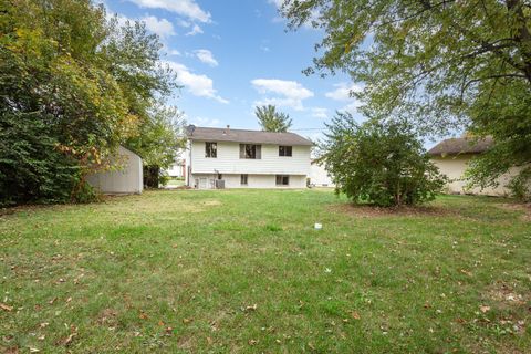 Tiny photo for 1687 Brookfield Square S, Columbus, OH 43229 (MLS # 225039635)