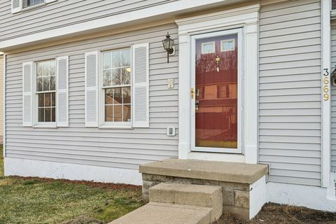 Tiny photo for 3669 Mathena Way, Columbus, OH 43232 (MLS # 226002201)