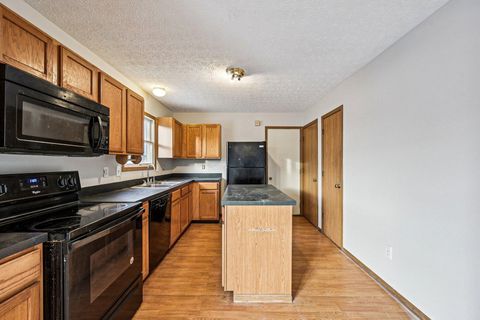 Tiny photo for 3669 Mathena Way, Columbus, OH 43232 (MLS # 226002201)