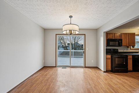 Tiny photo for 3669 Mathena Way, Columbus, OH 43232 (MLS # 226002201)