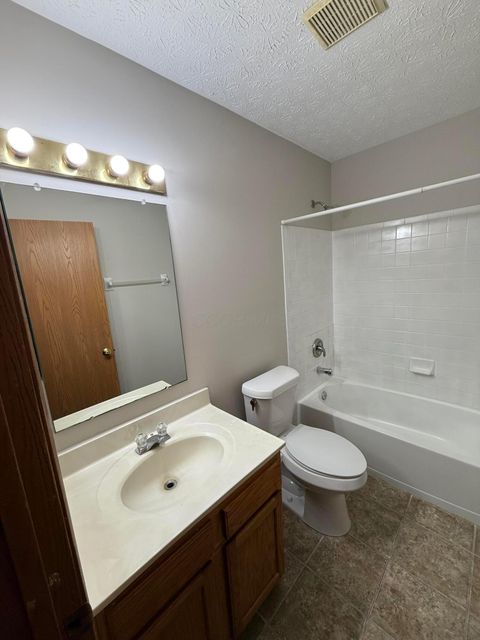 Tiny photo for 3669 Mathena Way, Columbus, OH 43232 (MLS # 226002201)