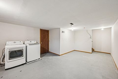 Tiny photo for 3669 Mathena Way, Columbus, OH 43232 (MLS # 226002201)