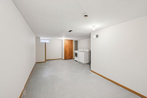 Tiny photo for 3669 Mathena Way, Columbus, OH 43232 (MLS # 226002201)