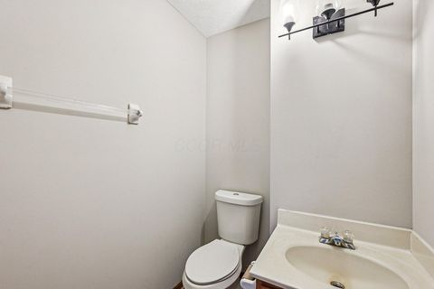 Tiny photo for 3669 Mathena Way, Columbus, OH 43232 (MLS # 226002201)