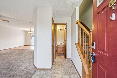 Tiny photo for 3669 Mathena Way, Columbus, OH 43232 (MLS # 226002201)