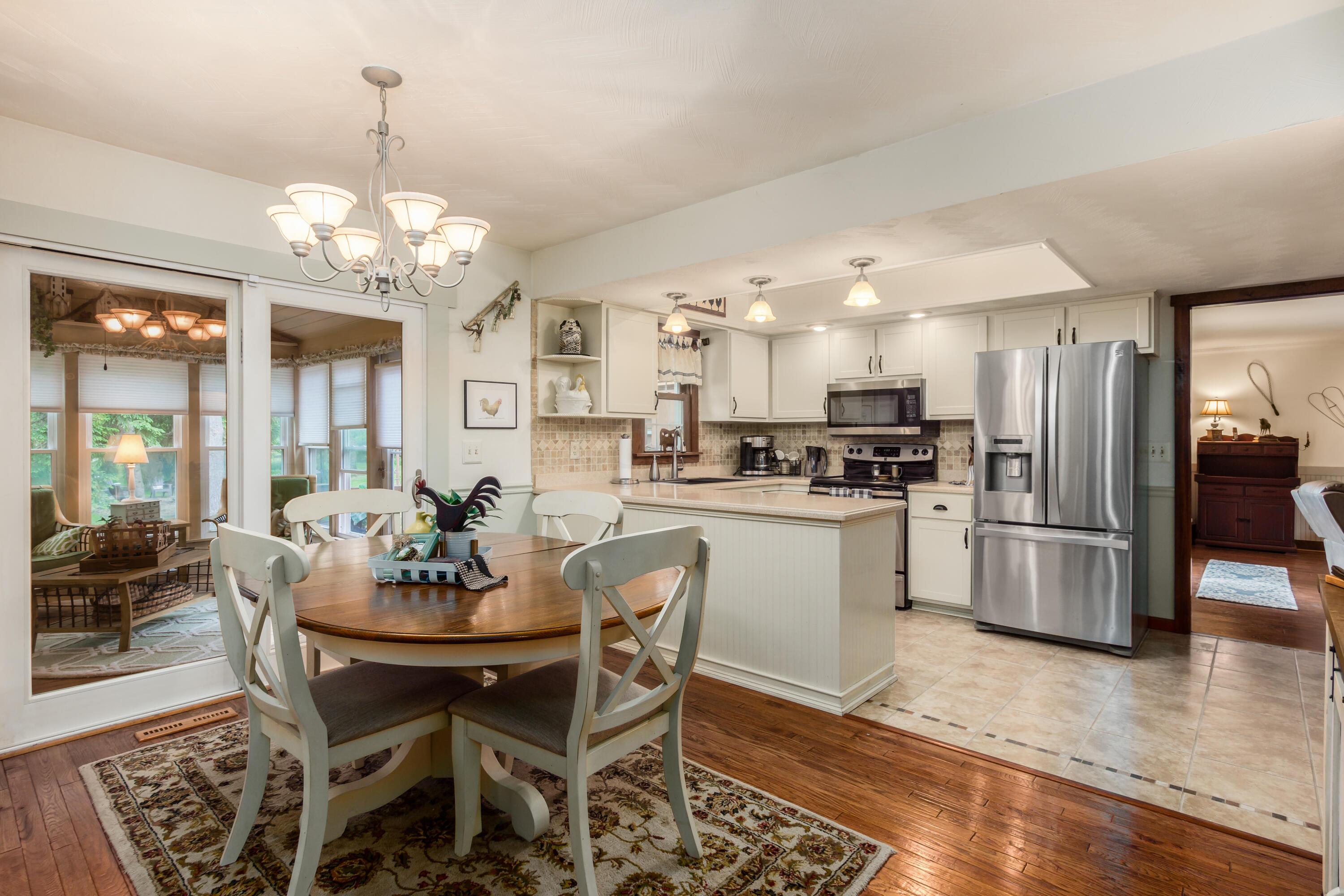3665 Saturn Road, Hilliard, Ohio image 3