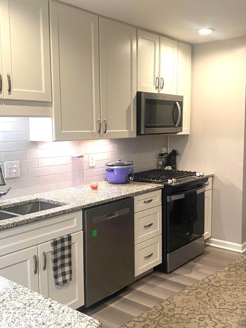 Tiny photo for 3455 Tremaine Road, Columbus, OH 43232 (MLS # 225044702)