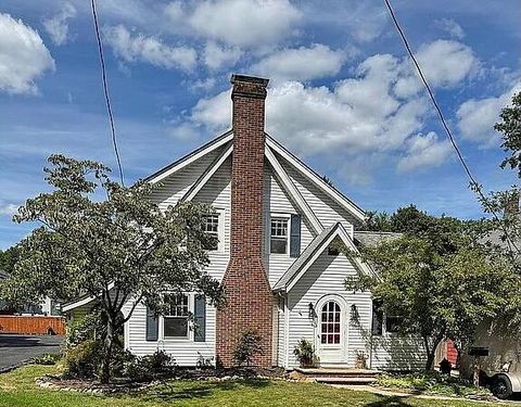 Photo of 320 Ihrig Avenue, Wooster, OH 44691 (MLS # 225037174)