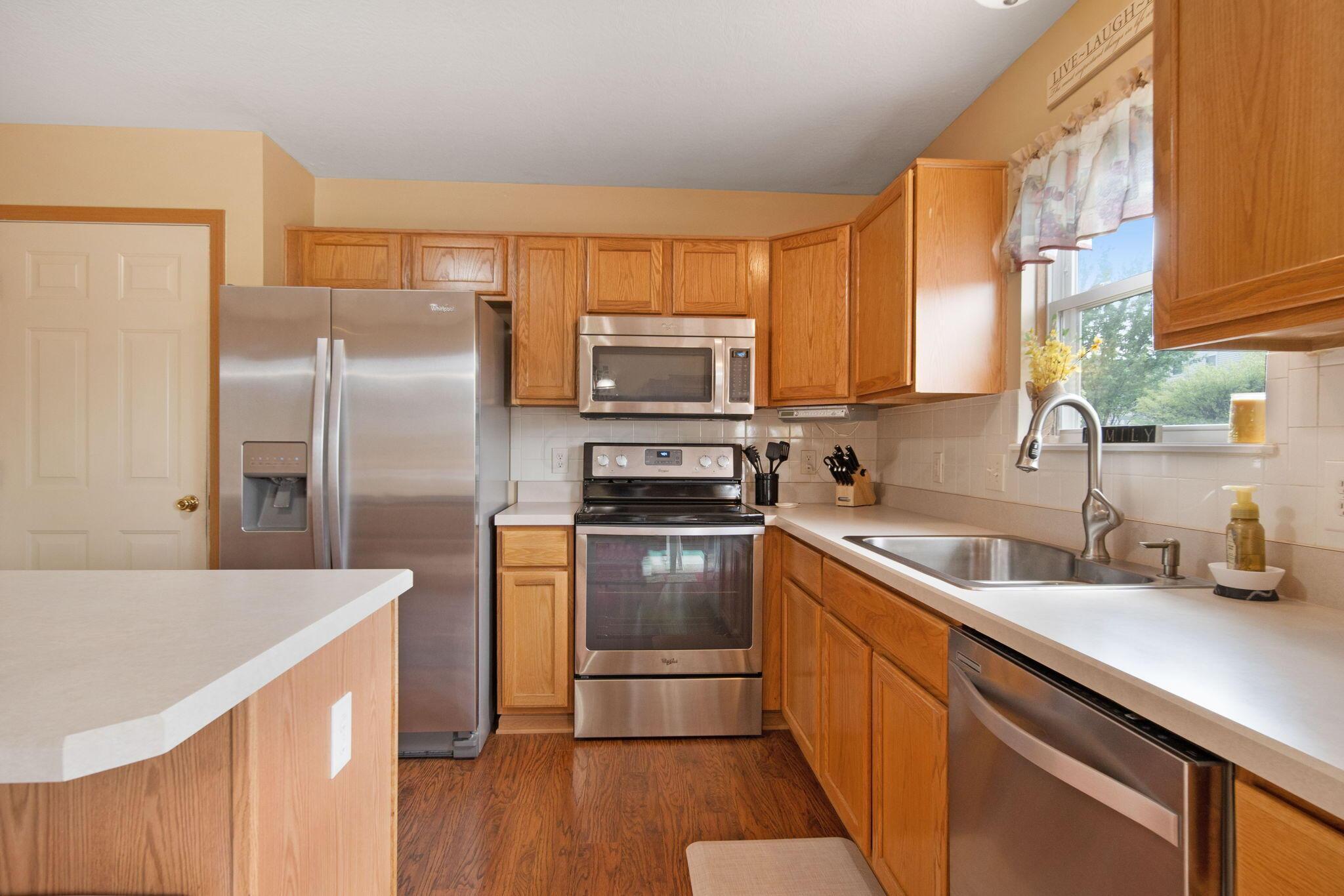 233 Purple Finch Loop, Etna, Ohio image 23