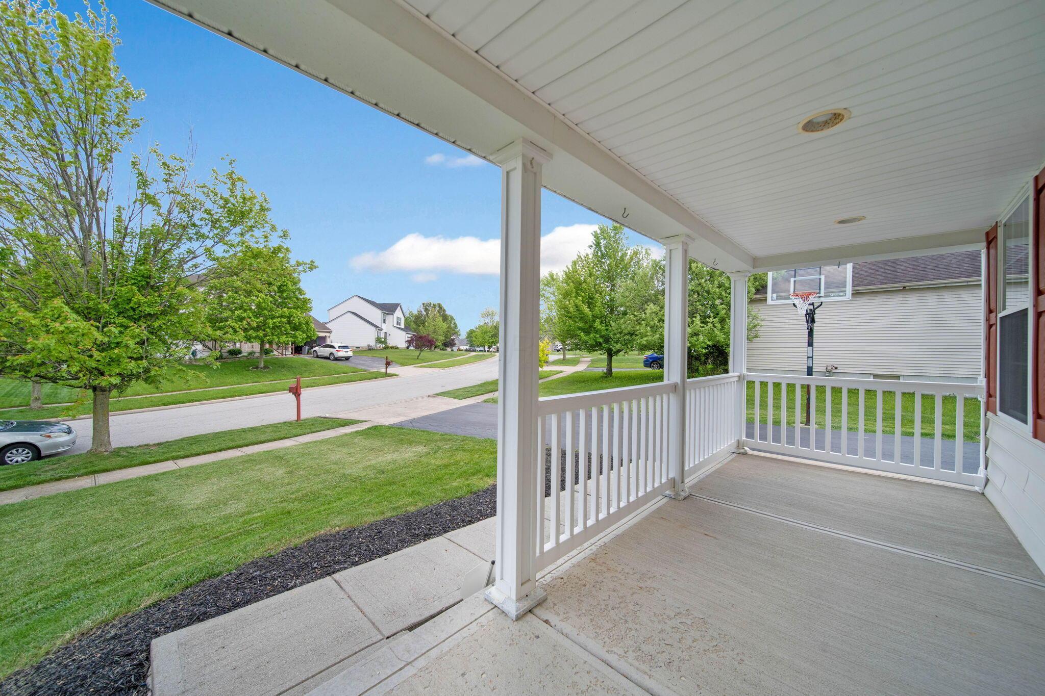233 Purple Finch Loop, Etna, Ohio image 12