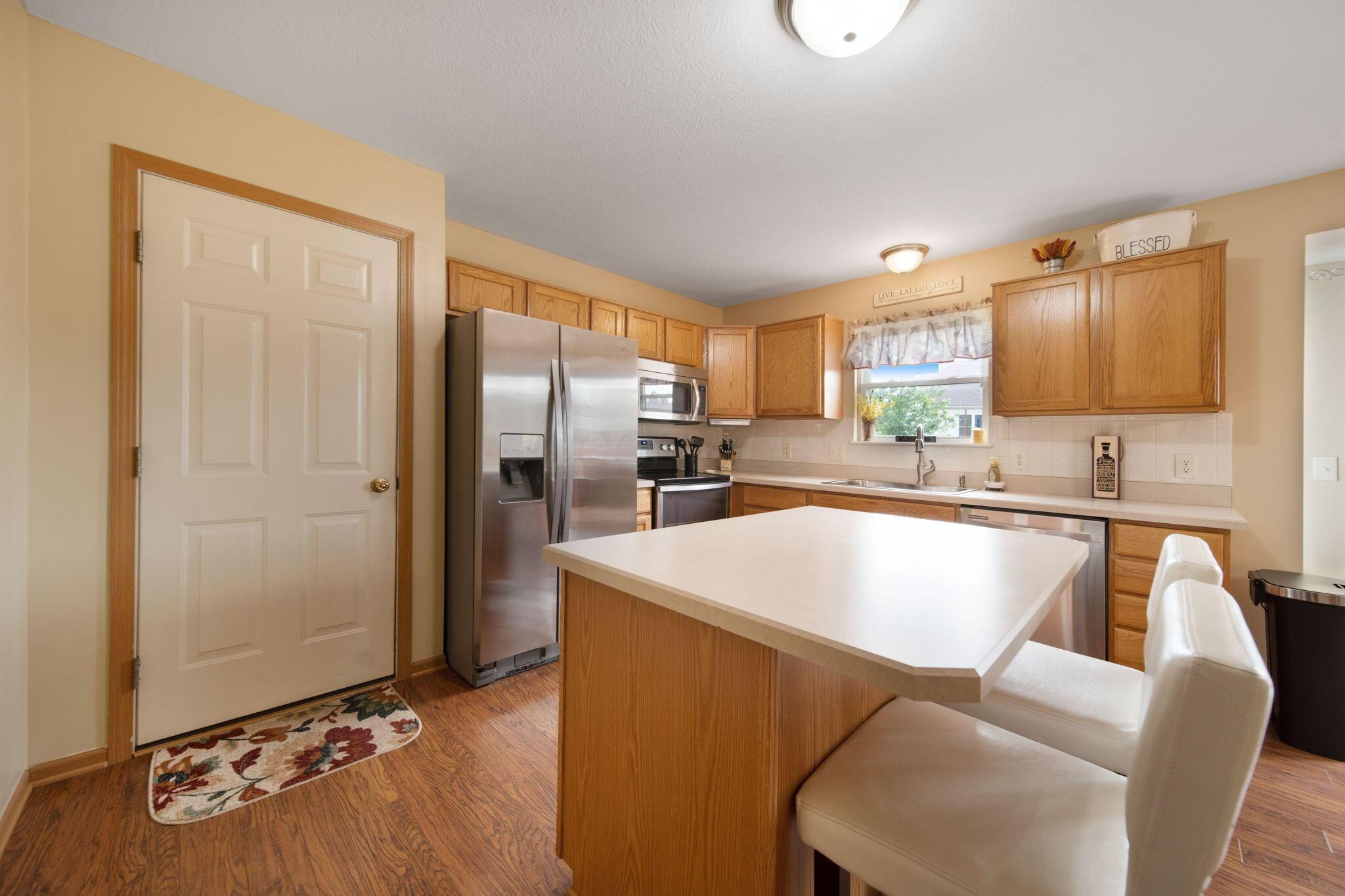 233 Purple Finch Loop, Etna, Ohio image 21