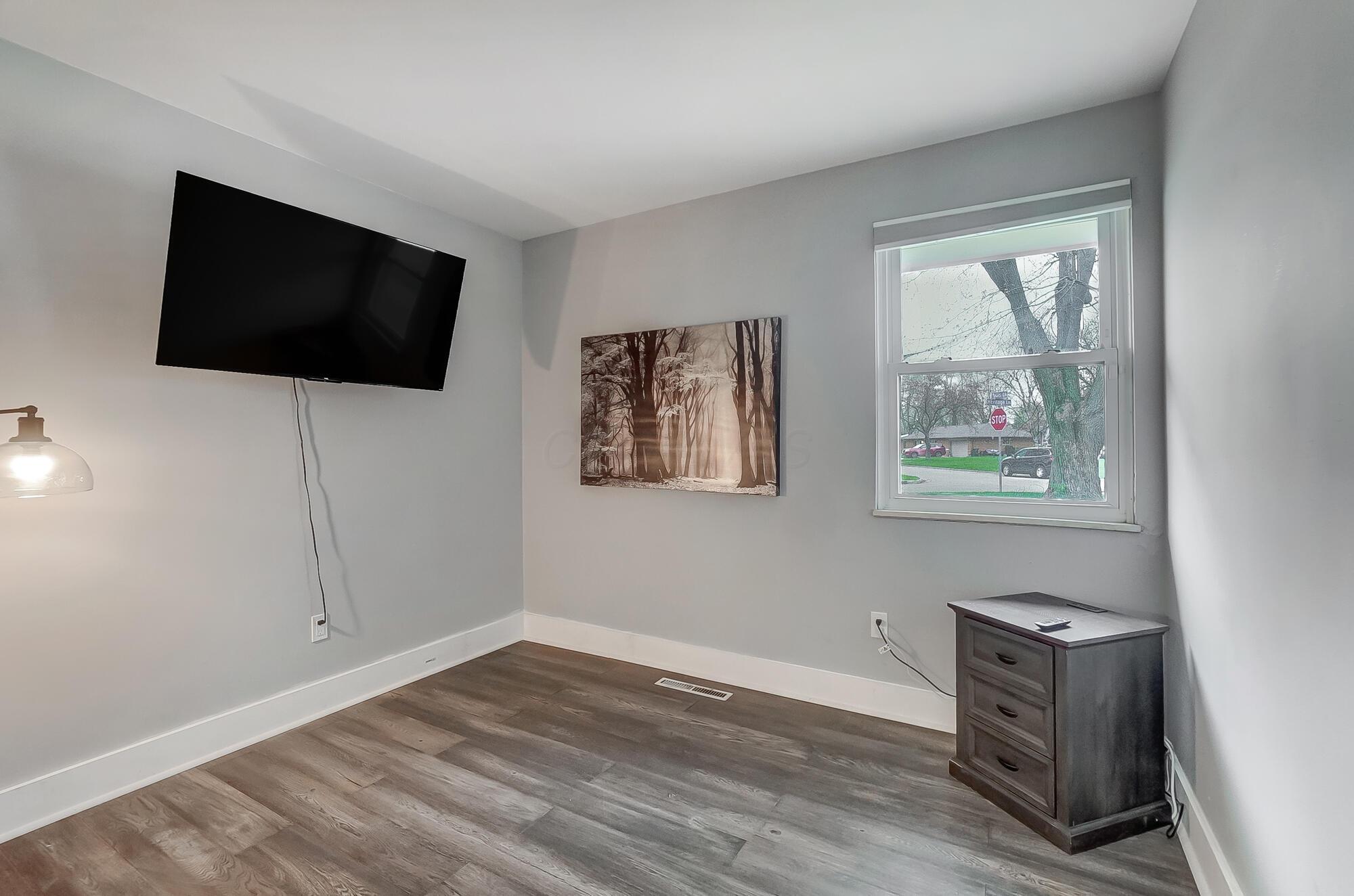 3431 Tudor Lane, Hilliard, Ohio image 19
