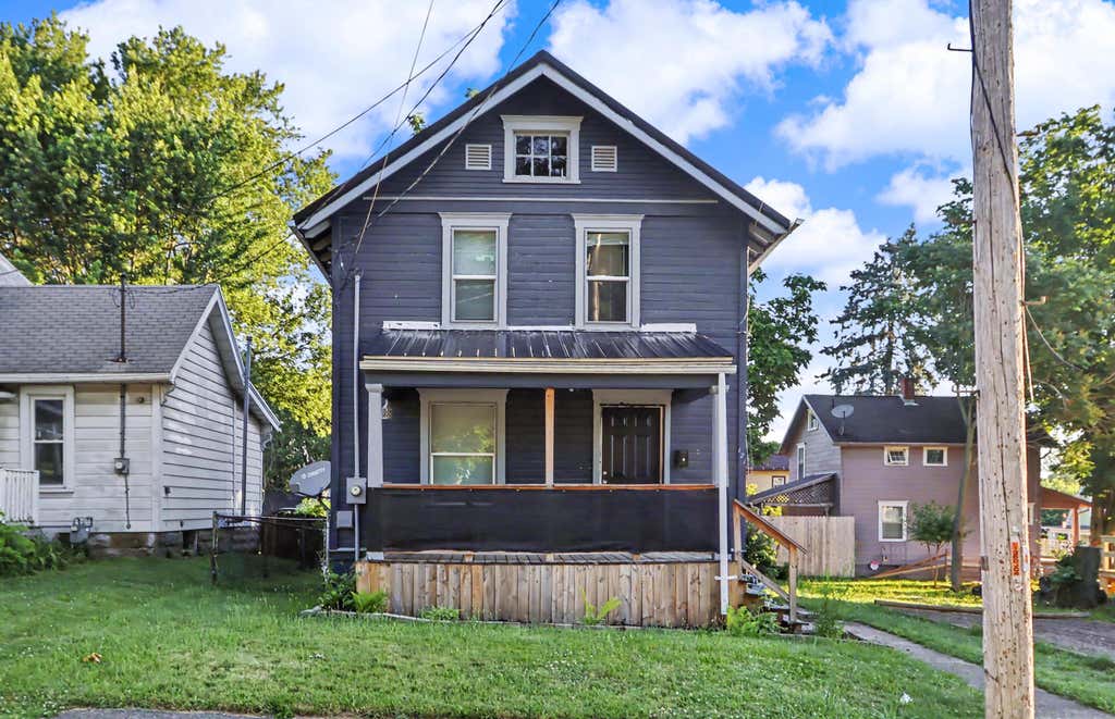 Photo of 121 - 125 Ford Street, Mansfield, OH 44903 (MLS # 226023106)