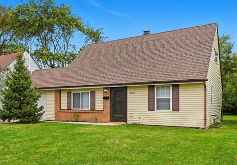 Photo of 2974 Carol Avenue, Grove City, OH 43123 (MLS # 225040494) Photo of 2974 Carol Avenue, Grove City, OH 43123 (MLS # 225040494)