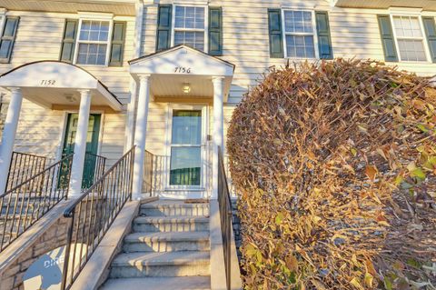 Tiny photo for 7156 W West Campus Road 28 #28, New Albany, OH 43054 (MLS # 225043937)