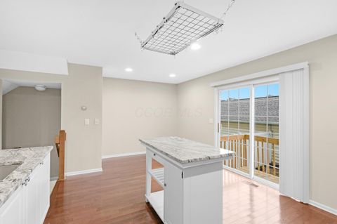 Tiny photo for 7156 W West Campus Road 28 #28, New Albany, OH 43054 (MLS # 225043937)