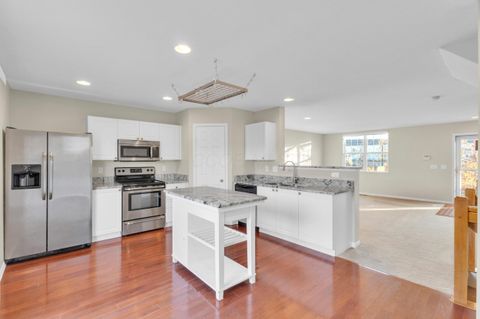 Tiny photo for 7156 W West Campus Road 28 #28, New Albany, OH 43054 (MLS # 225043937)