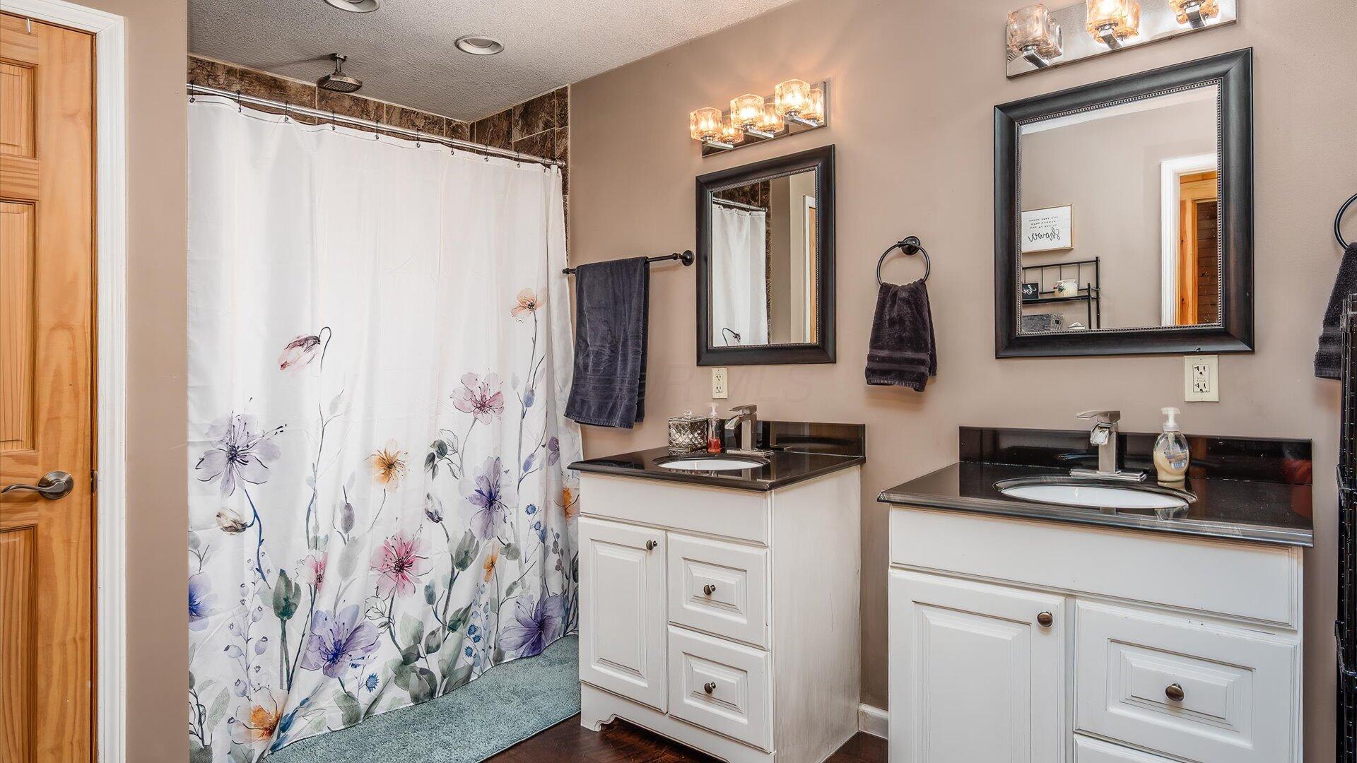 4333 Montgomery Road, Newark, Ohio image 23