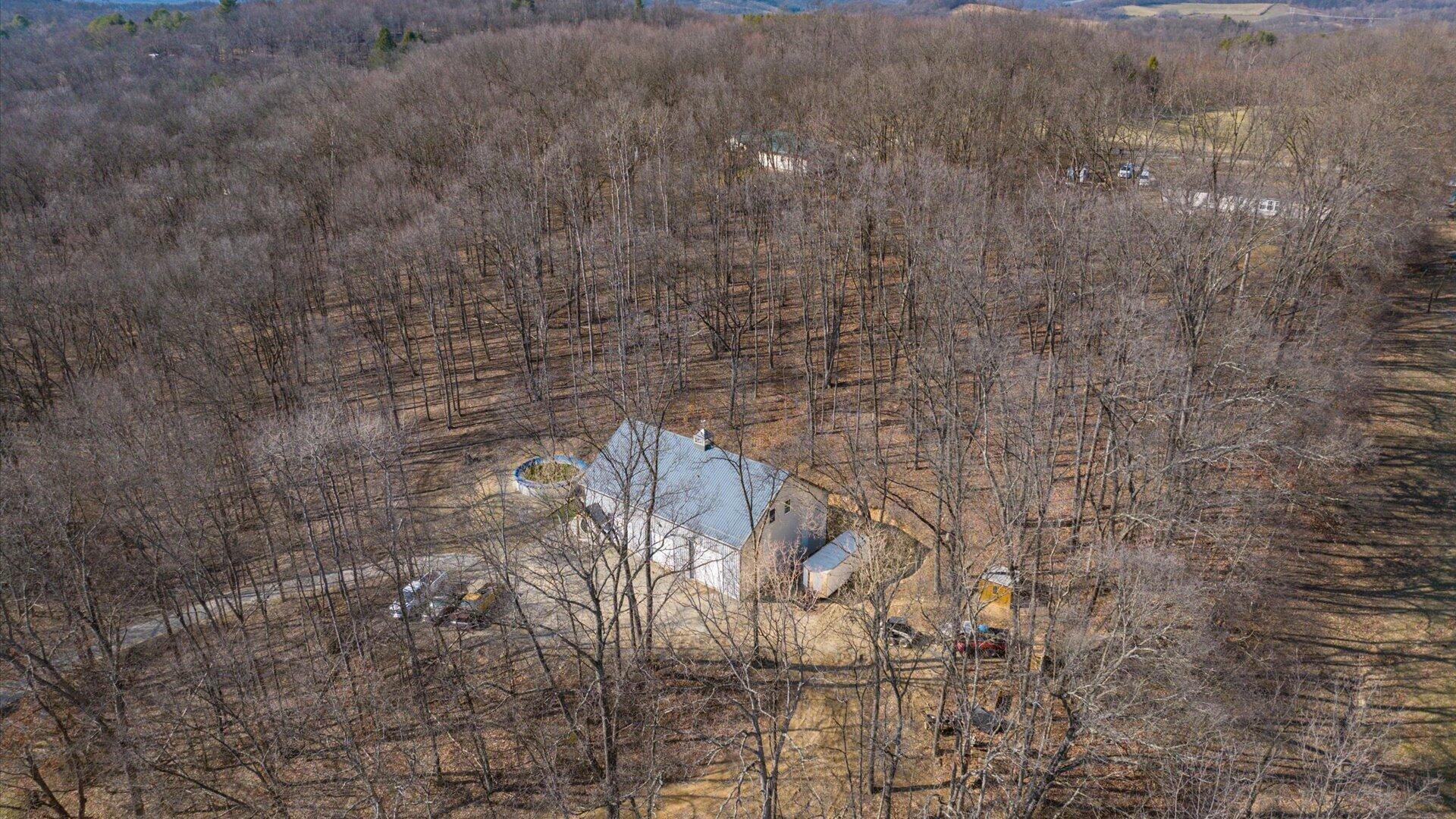 4333 Montgomery Road, Newark, Ohio image 47