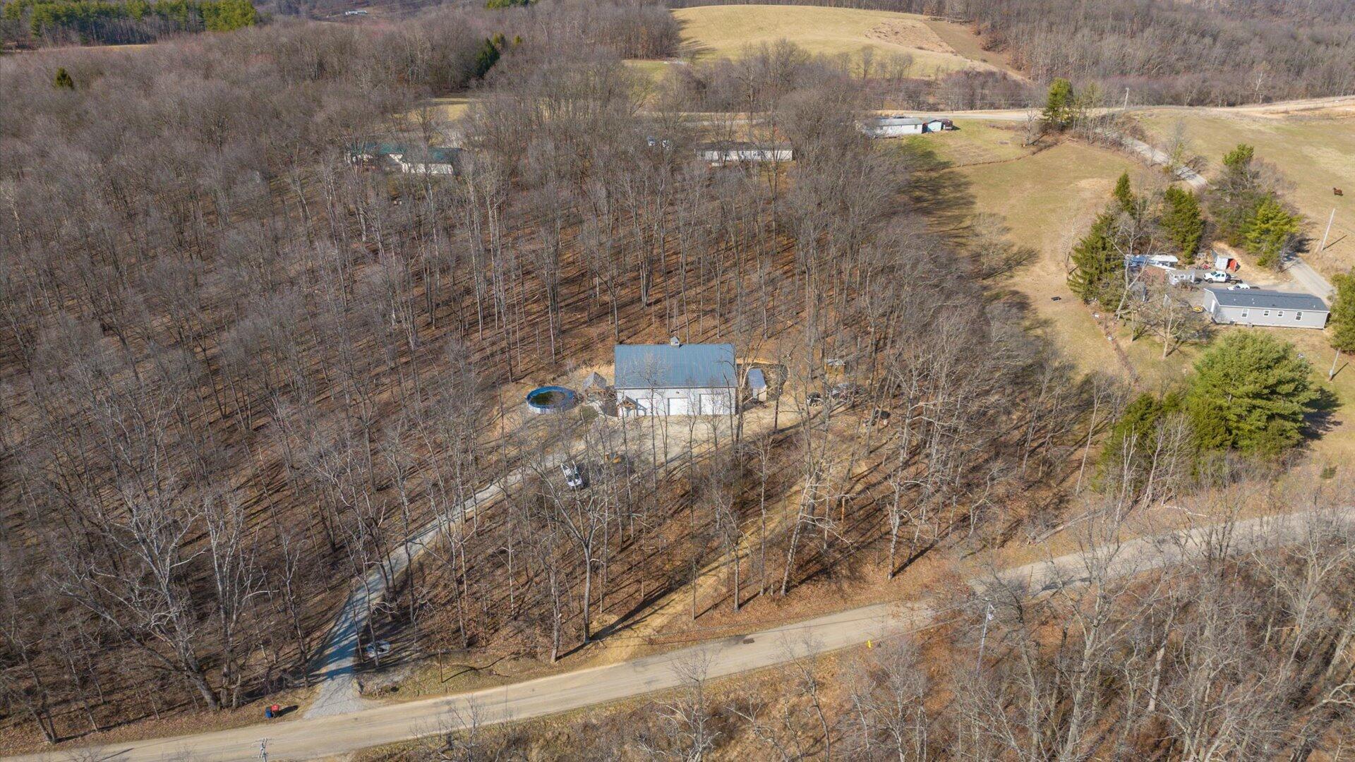4333 Montgomery Road, Newark, Ohio image 36