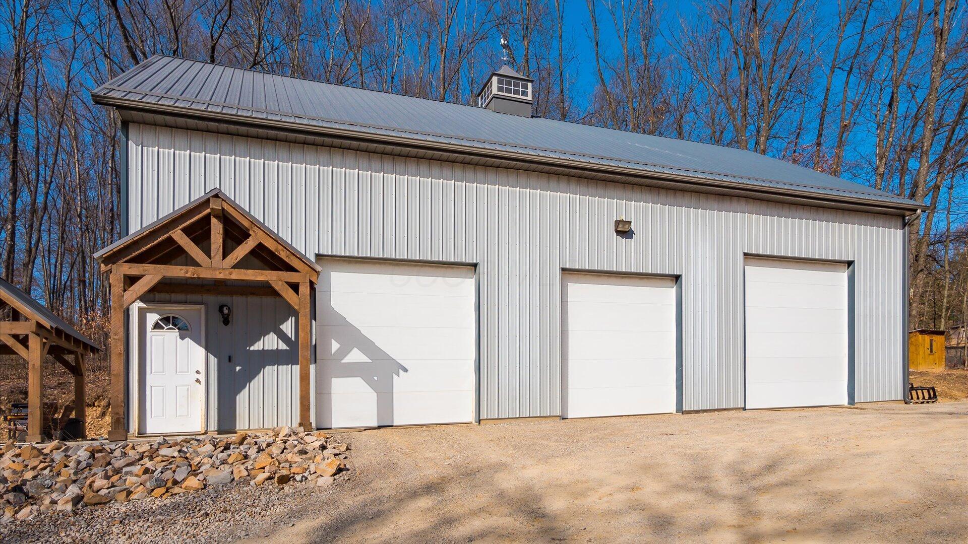 4333 Montgomery Road, Newark, Ohio image 3