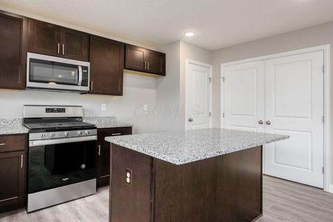 Tiny photo for 912 Eastern Avenue, Bellefontaine, OH 43311 (MLS # 225040565)