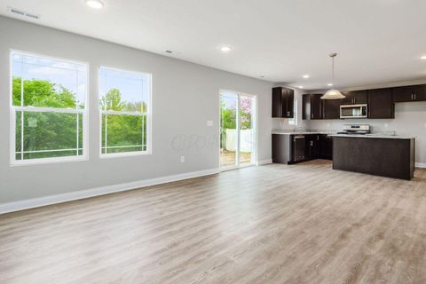 Tiny photo for 912 Eastern Avenue, Bellefontaine, OH 43311 (MLS # 225040565)