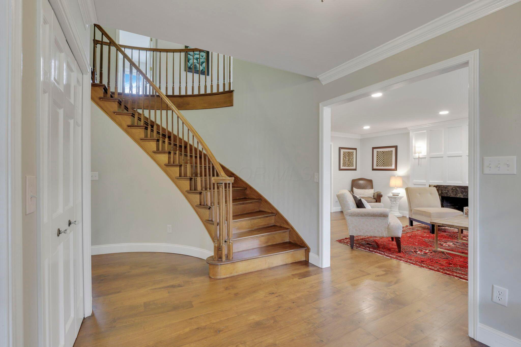 1225 Brittany Lane, Columbus, Ohio image 6