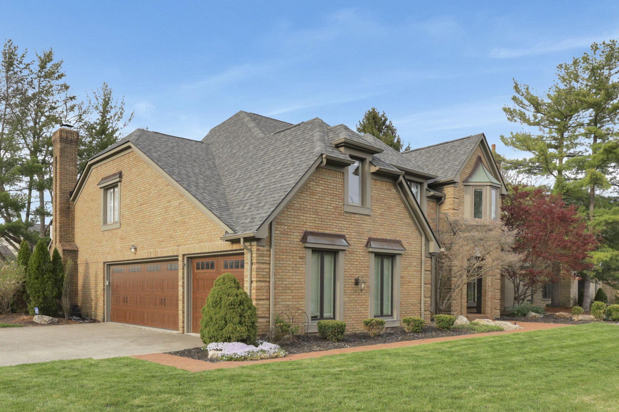 1225 Brittany Lane, Columbus, Ohio image 3